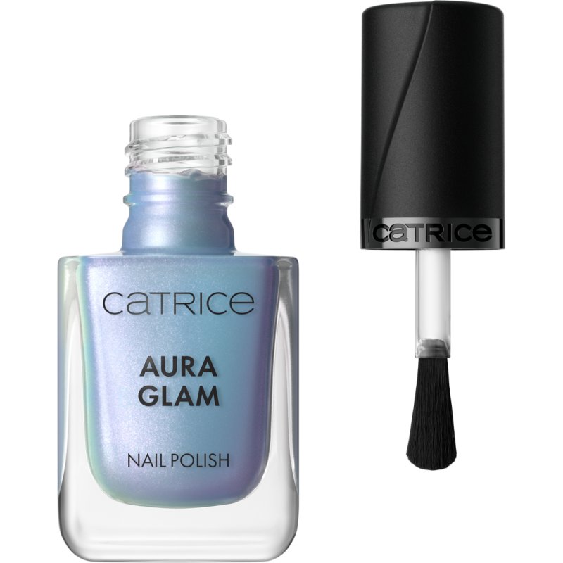 CATRICE Aura Glam 040 nail polish Blue