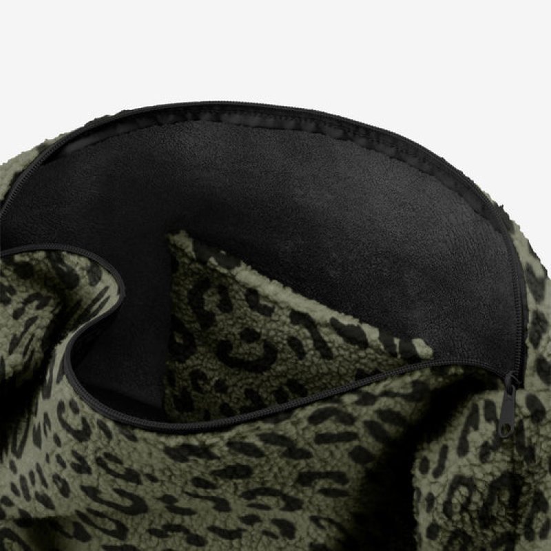 Reisenthel Moonbag teddy leo olive