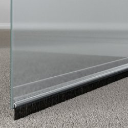 tesa INSULATION Bas de porte, 43 mm x 1 m, transparent