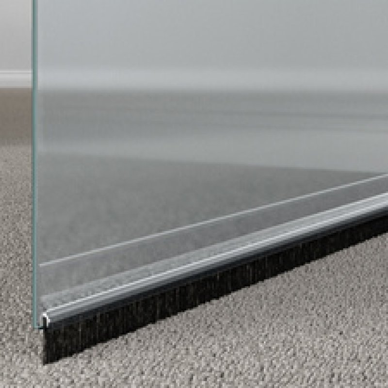 tesa INSULATION Bas de porte, 43 mm x 1 m, transparent