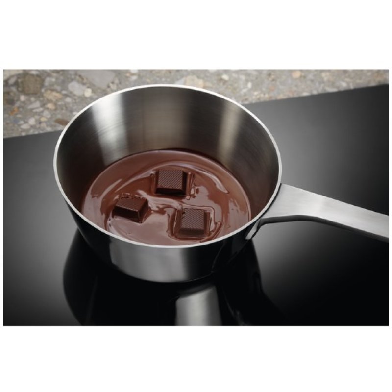 Electrolux EIP8146 Noir Intégré 78 cm Plaque avec zone à induction 4 zone(s)