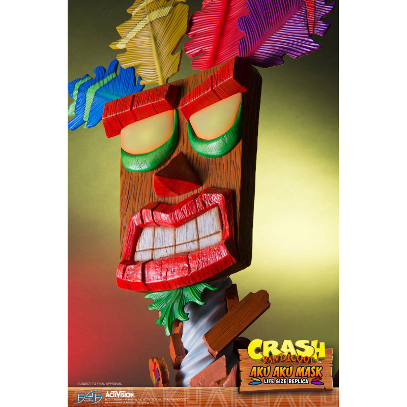 CRASH BANDICOOT - Masque taille réelle Aku Aku - 65cm