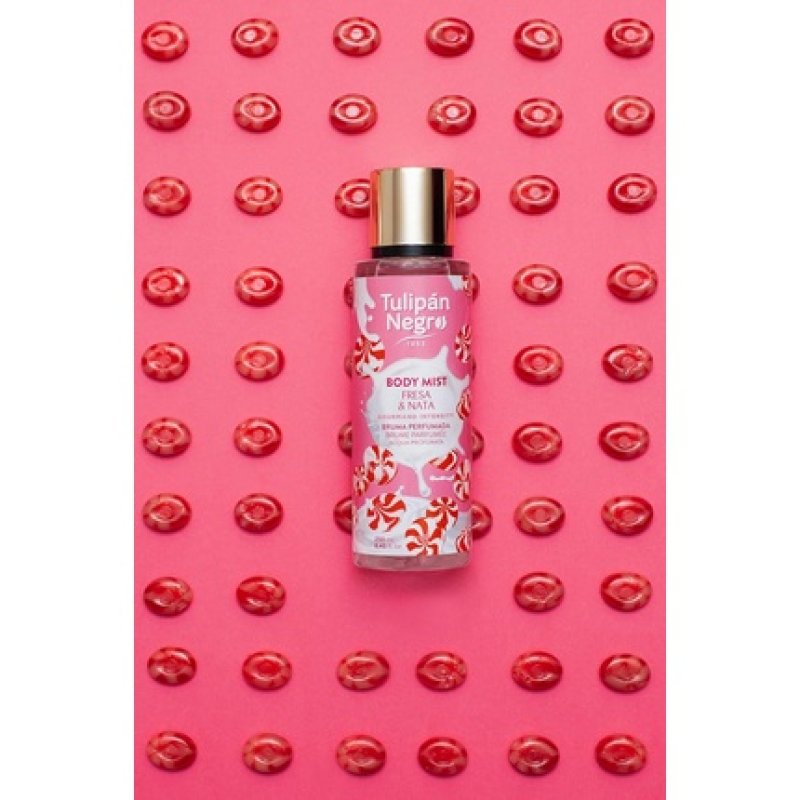 Black Tulip Body Mist Strawberry and Nata 250ml