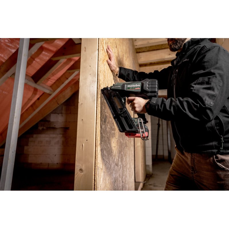 Metabo NFR 18 LTX 90 BL Cloueuse Batterie