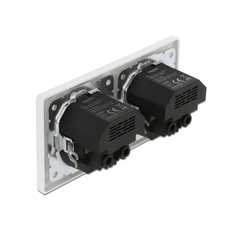 DeLOCK 2-Way Wall Socket with 4 x USB Type-A Charging Port 2 x 2.8 A