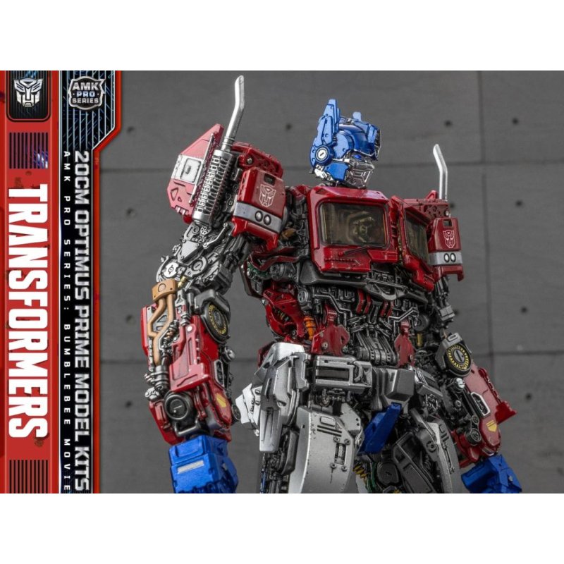 TRANSFORMERS - Optimus Prime - Model Kit AMK Pro 20cm