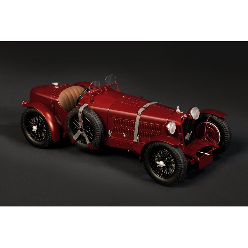 Italeri Alfa Romeo 8C 2300 Roadster Roadster model Assembly kit 1:12