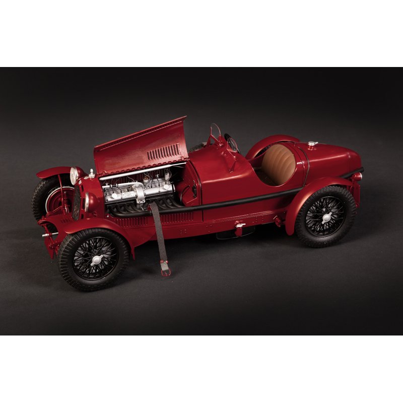 Italeri Alfa Romeo 8C 2300 Roadster Modèle de roadster Kit de montage 1:12
