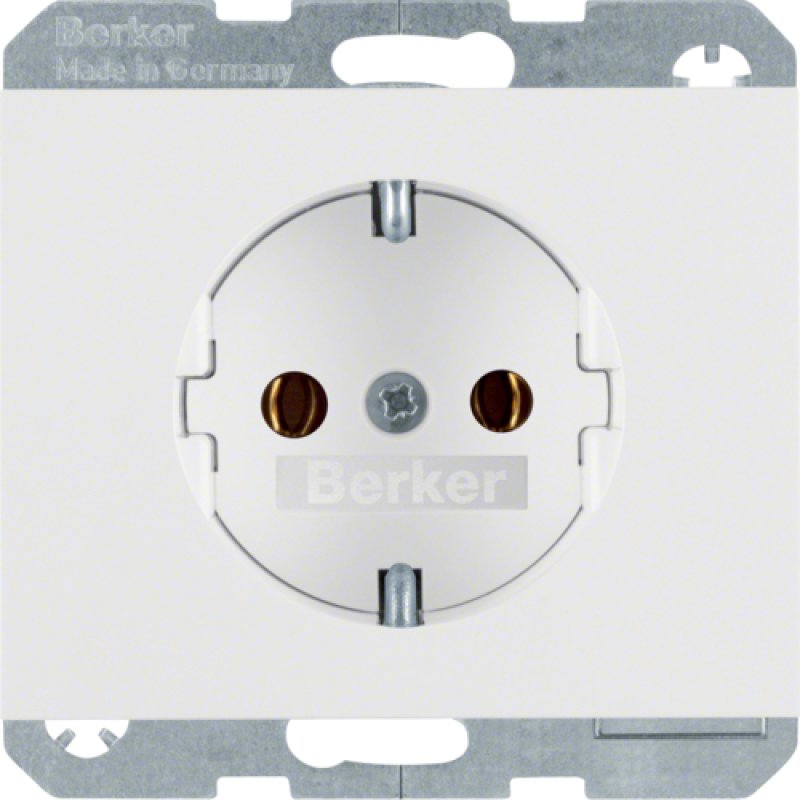 Hager 47157009 socket-outlet Type F White