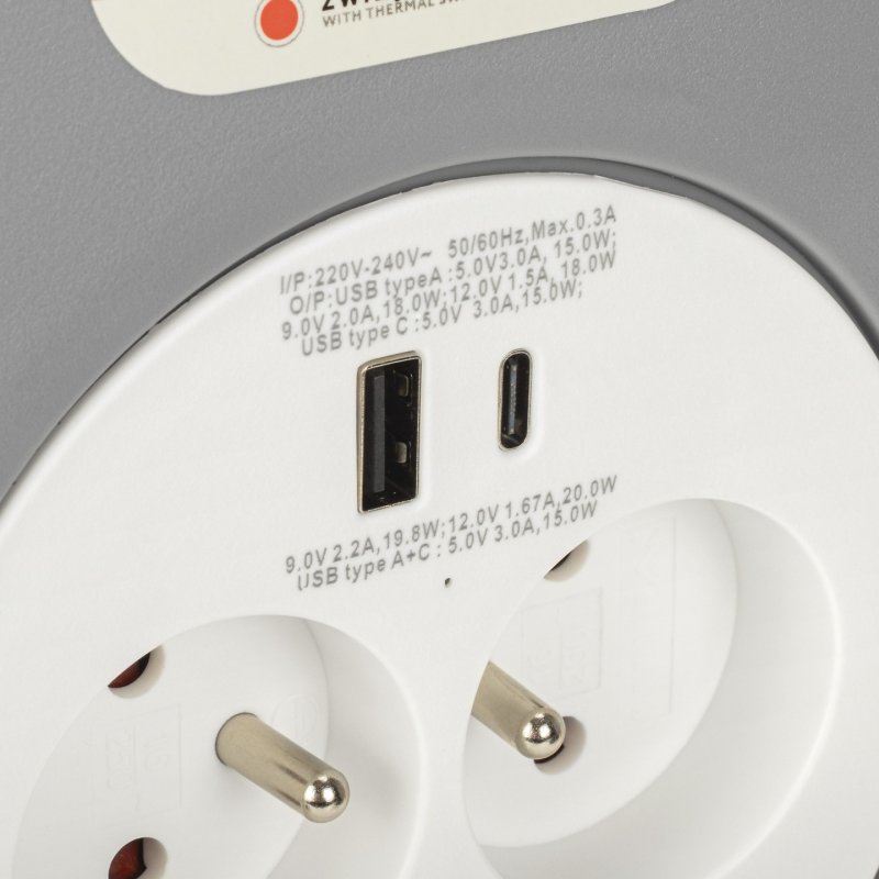 Montis Przedłużacz domowy zwijany z USB 10m MT188 2 AC outlet(s)