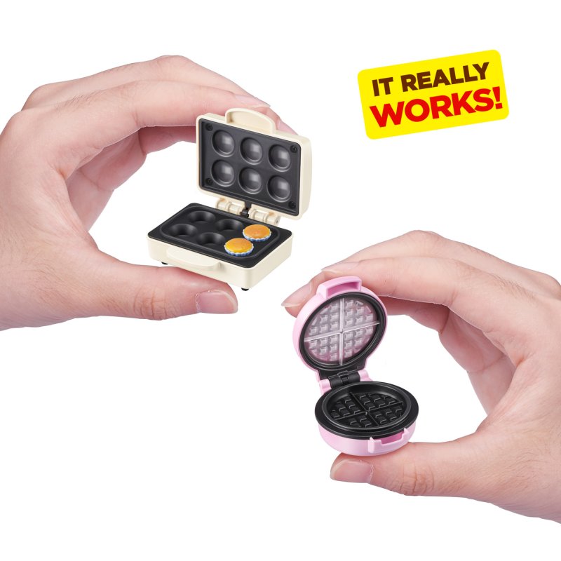 Mini Brands Really Works Magic Cook Kitchen Capsule Series 1 (Waffle Maker)