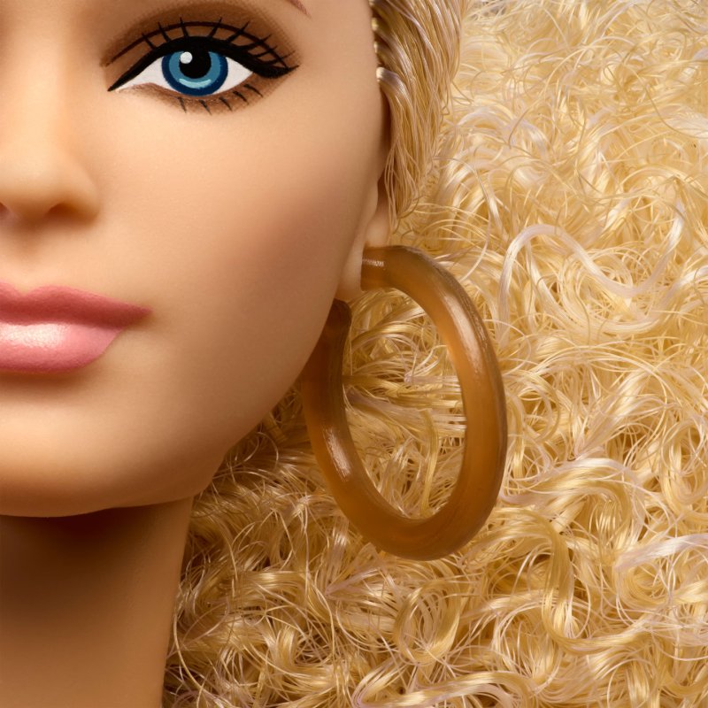 Barbie Signature Basics Collectible Doll, Model 07 with Blonde Hair in White Pants with Golden Print