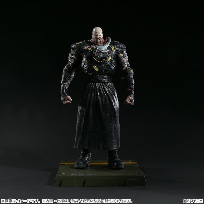 RESIDENT EVIL 3 - Nemesis - Statue Figure Builder Creators 46cm