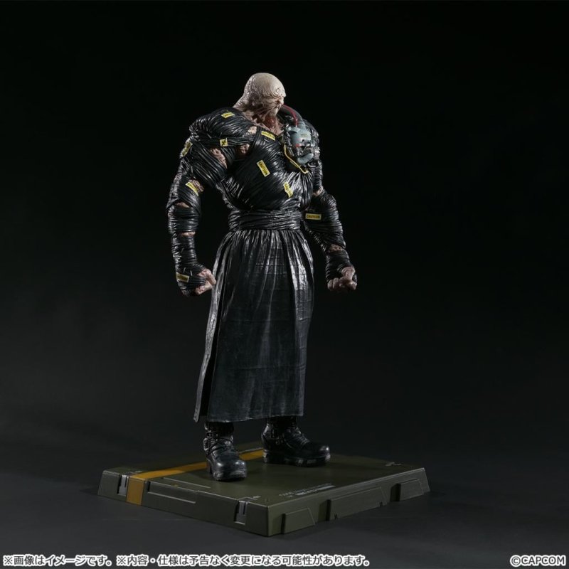 RESIDENT EVIL 3 - Nemesis - Statue Figure Builder Creators 46cm