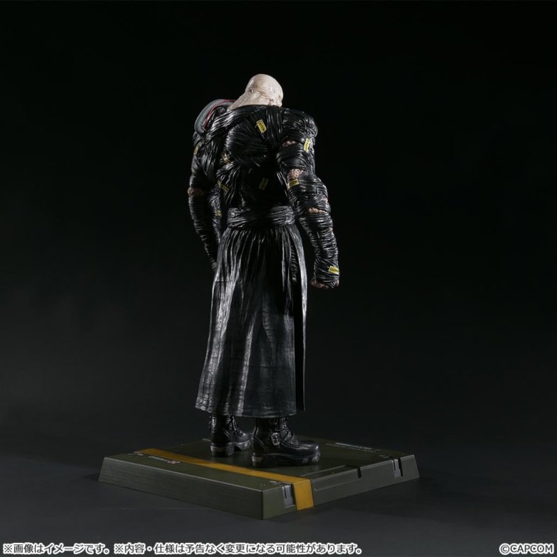 RESIDENT EVIL 3 - Nemesis - Statue Figure Builder Creators 46cm