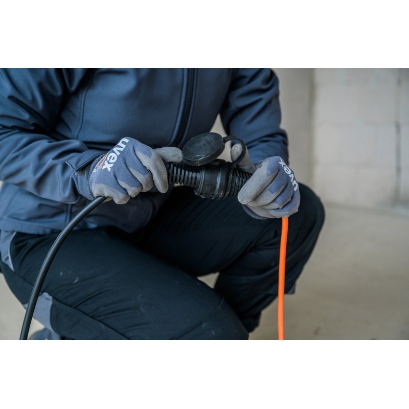 Brennenstuhl 1169960 multiprise 5 m Extérieure Noir, Orange