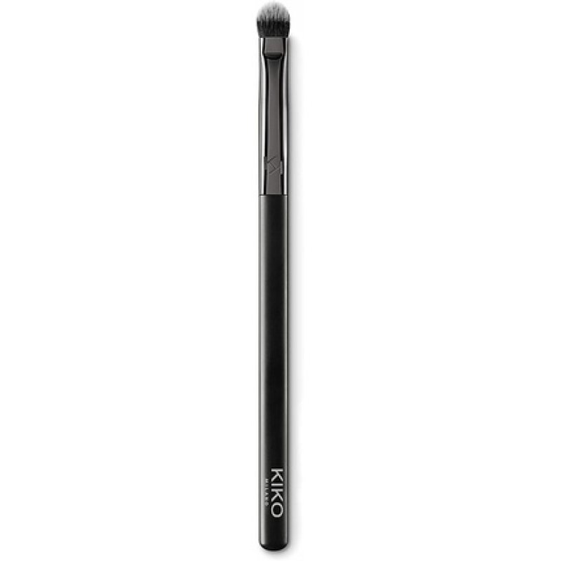Kiko Milano Eyes 51 Shader Brush Eyeshadow And Concealer Brush With Synthetic Bristles