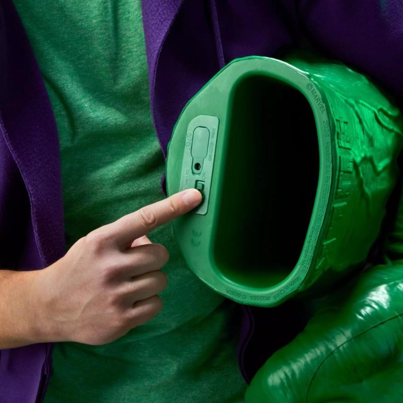 MARVEL - Poings Hulk - Replica Legend Series 1/1