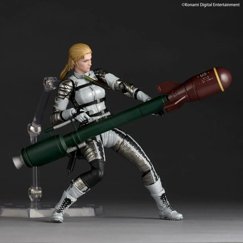 METAL GEAR SOLID DELTA - The Boss - Figurine Revoltech A.Y. 15.5cm