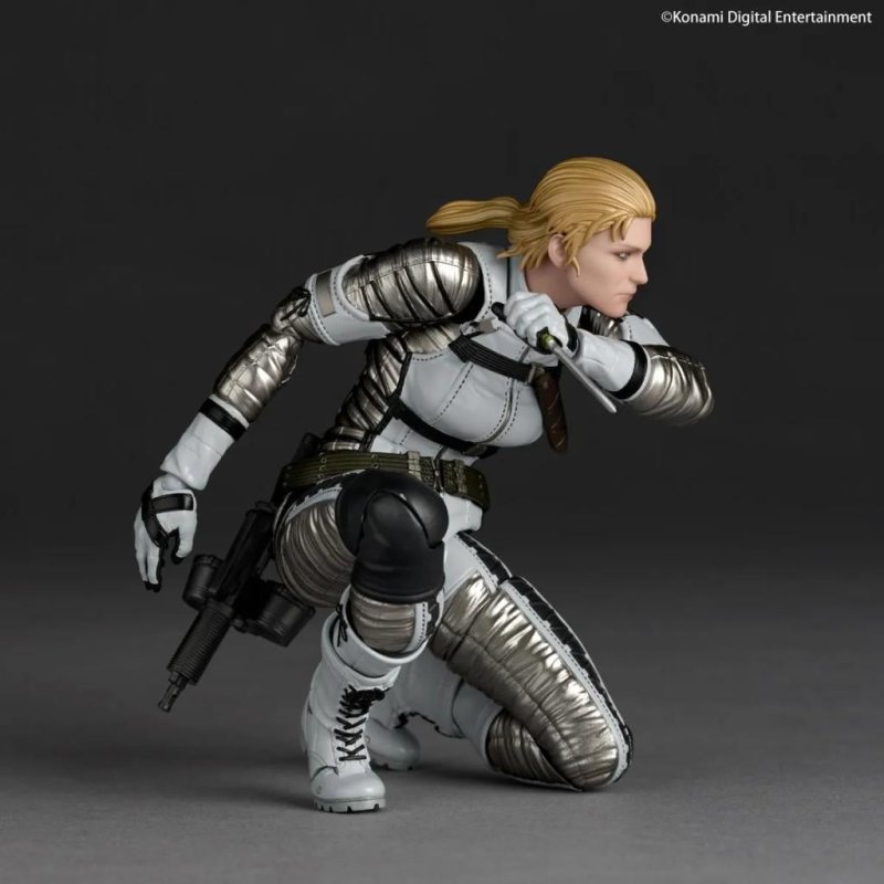 METAL GEAR SOLID DELTA - The Boss - Figurine Revoltech A.Y. 15.5cm