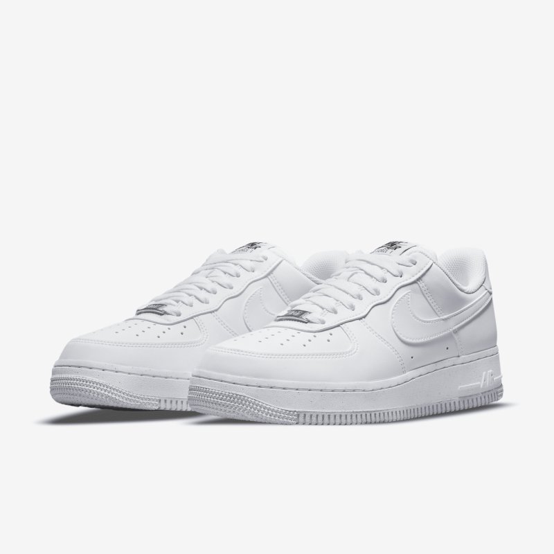 Nike DC9486-101 Chaussure d'athlétisme Femelle