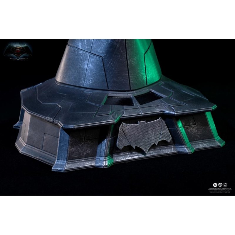 BATMAN V SUPERMAN - Casque blindé de Batman - Réplique 1/1