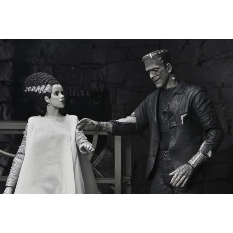 UNIVERSAL MONSTER - Frankenstein et sa fiancée -Figurine Ultimate 17cm