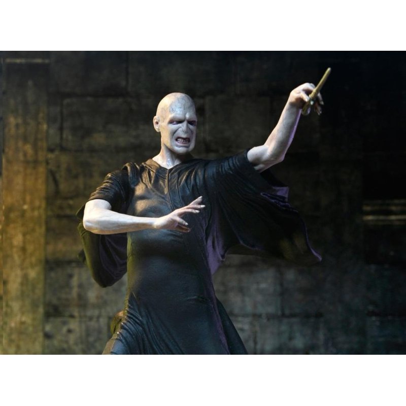 HARRY POTTER - Voldemort - Figurine Legacy Collection 17cm