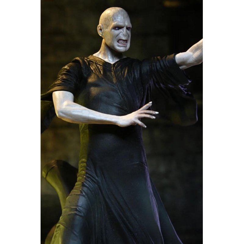 HARRY POTTER - Voldemort - Figurine Legacy Collection 17cm