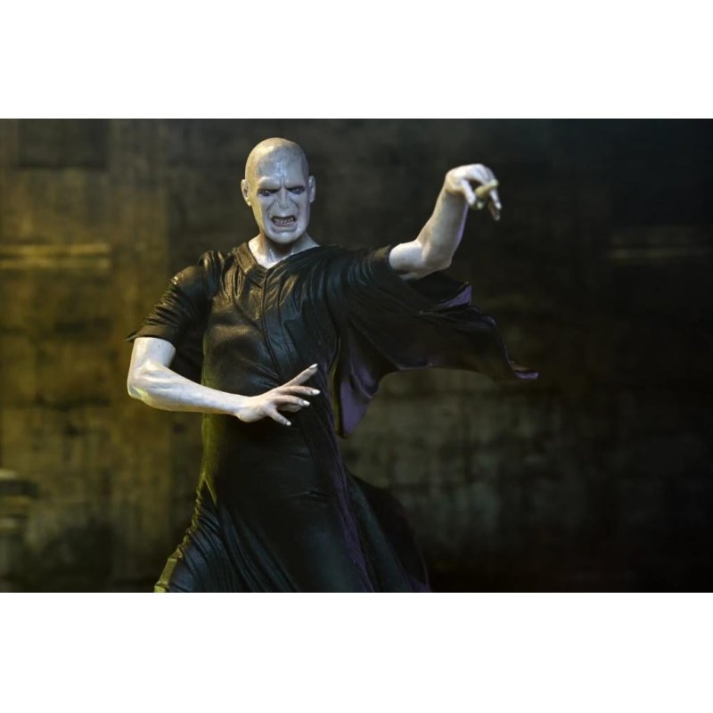 HARRY POTTER - Voldemort - Figurine Legacy Collection 17cm