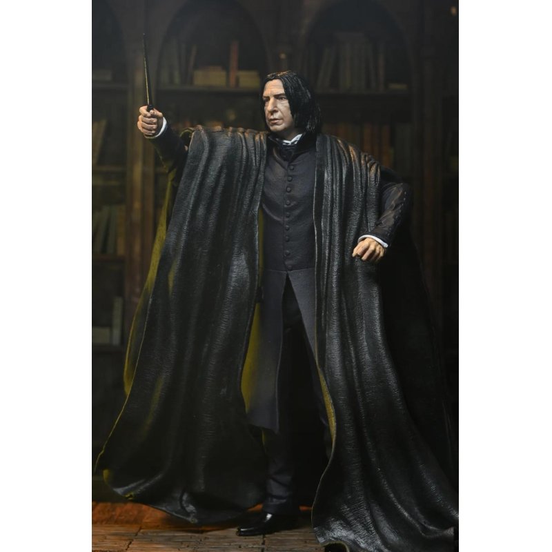 HARRY POTTER - Severus Rogue - Figurine Legacy Collection 17cm