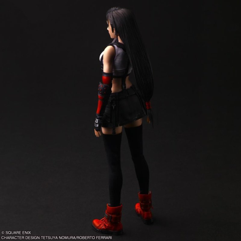 FINAL FANTASY VII REBIRTH - Tifa Lockhart - Play Arts Shin Figure 24cm
