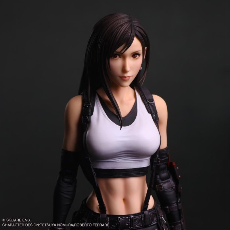 FINAL FANTASY VII REBIRTH - Tifa Lockhart - Play Arts Shin Figure 24cm
