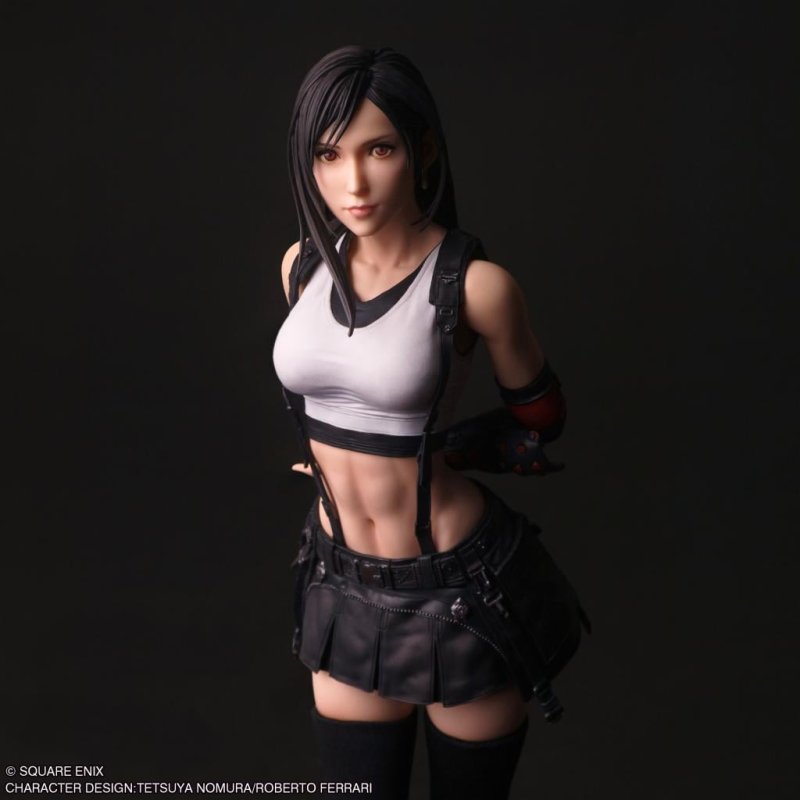 FINAL FANTASY VII REBIRTH - Tifa Lockhart - Play Arts Shin Figure 24cm