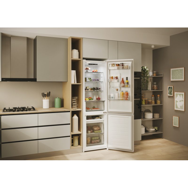 Réfrigérateur combiné CNCQ2T518EW