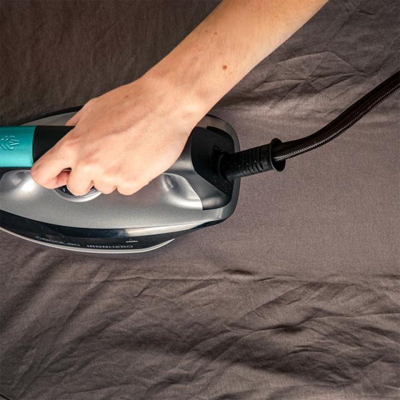 Cecotec IronHero H-2800 2800 W 2 L Ceramic soleplate Black, Blue