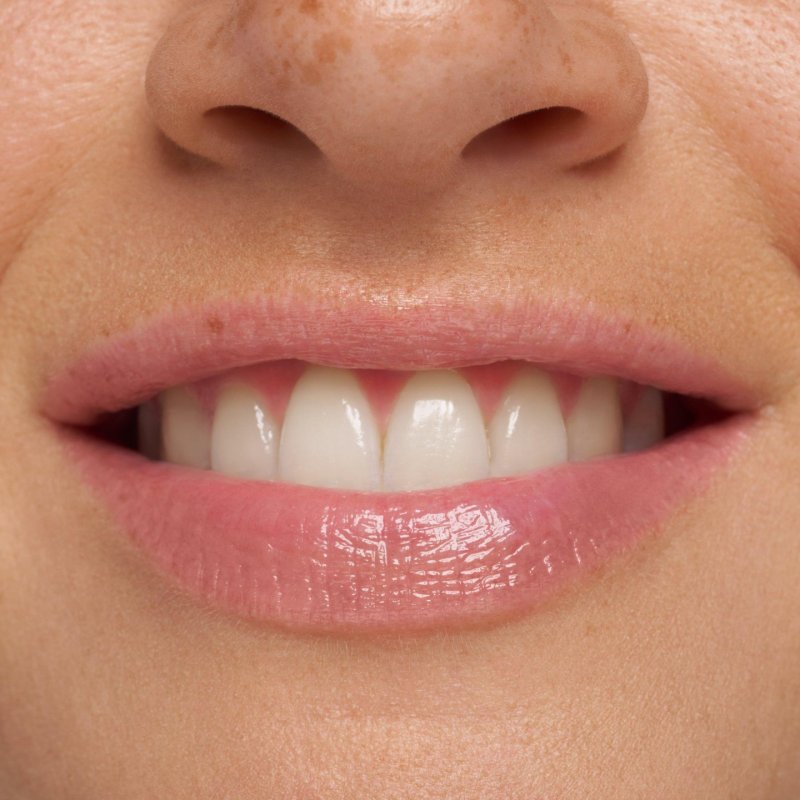 Essence LIP swirl caring mask baume pour les lèvres Masque pour les lèvres Femmes 8 g