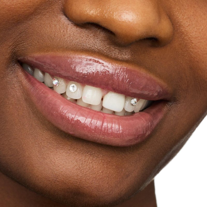 Essence Tretma Essentials Lip Super Peptide 03 N