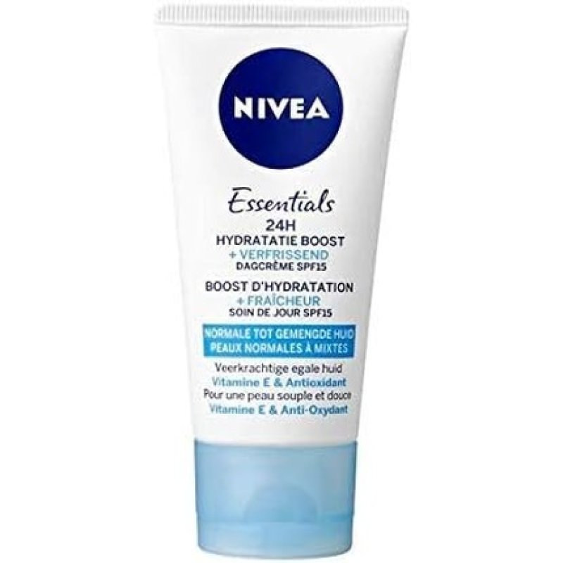 Nivea Essentials Moisturizing Day Cream with SPF 15 50g