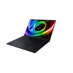 Razer Blade 16 - RTX 5080 16GB/QHD OLED 240Hz/Ryzen AI 9 365/64GB DDR5/2TB SSD/W11 Home
