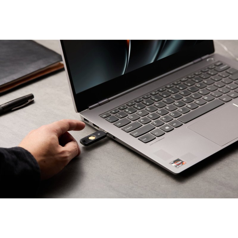 Kensington Clé de sécurité VeriMark NFC USB-C