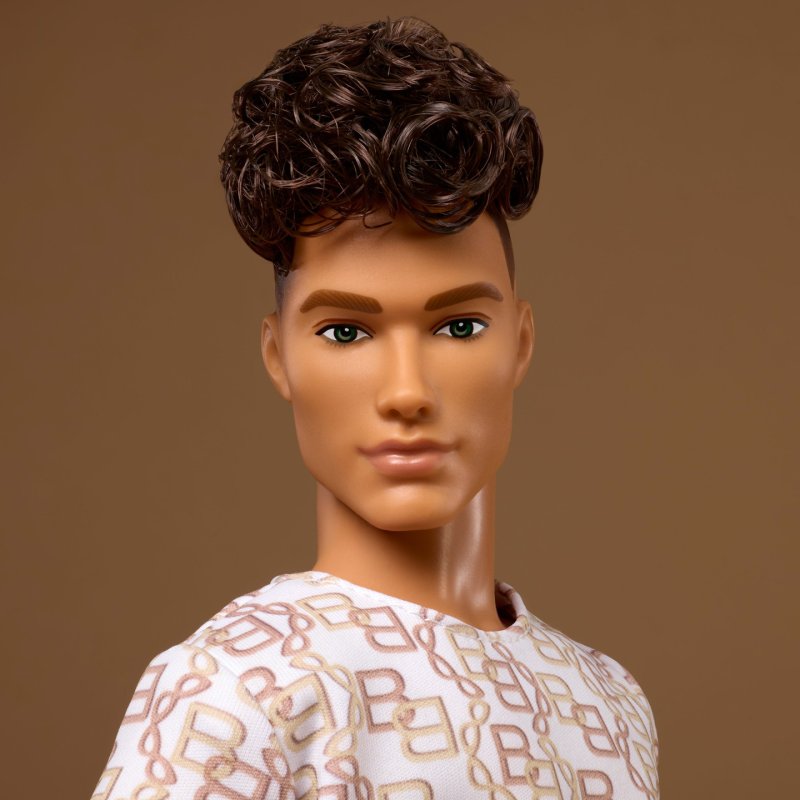 Barbie Signature – Poupée Ken Basics Modèle 10