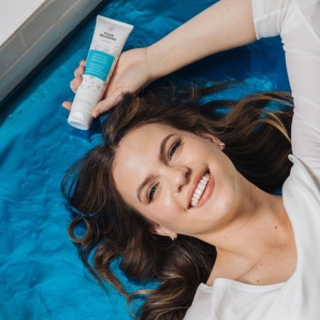 FOUR REASONS No Nothing Sensitive Moisture Treatment Perfume-Free Moisturizing Intensive Treatment for Dry and Damaged