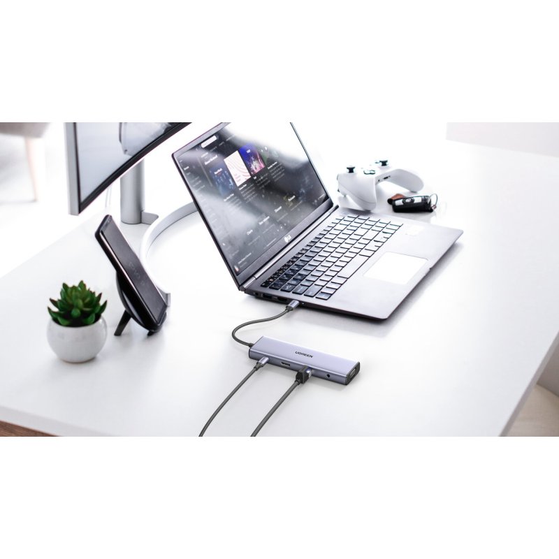 Ugreen Revodok 10-in-1 USB-C Hub