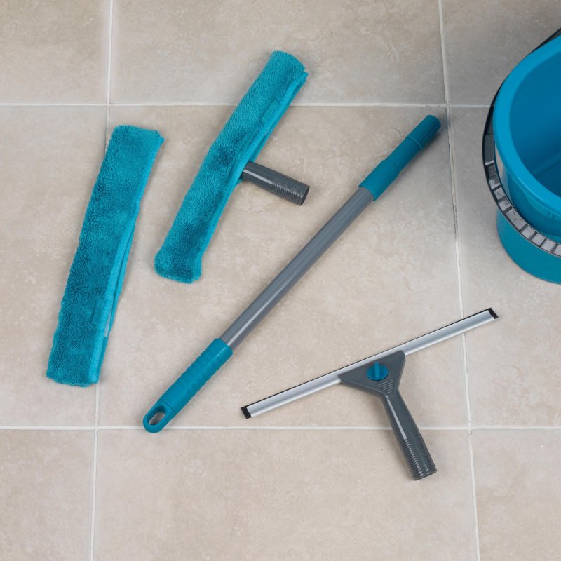 Beldray LA028693FTQEU7 2in1 telescopic window cleaning set
