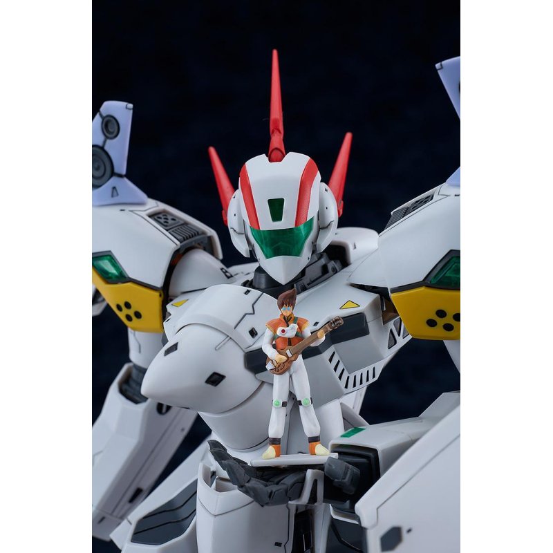 MACROSS DYNAMITE-SEVEN - VF-19P Excalibur - Model Kit 1/72 23cm
