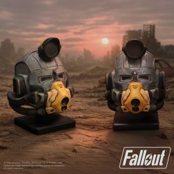Nemesis Now - Fallout - Excavator Helmet Statue 14cm