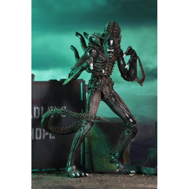ALIENS - Guerrier Alien Brun - Figurine Ultimate 23cm