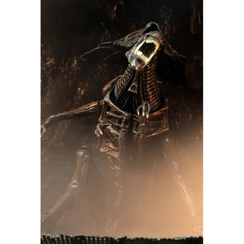 ALIEN RESURRECTION - Reine Alien - Figurine Ultra Deluxe 37cm