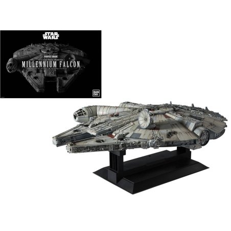 Star Wars Episode IV maquette Perfect Grade 1/72 Millennium Falcon 48 cm